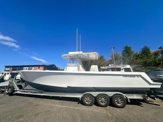39' Contender 2012 Yacht For Sale